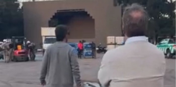 María Catarineu visitó las calles de Buenos Aires en la previa de la exhibición que hará Colapinto