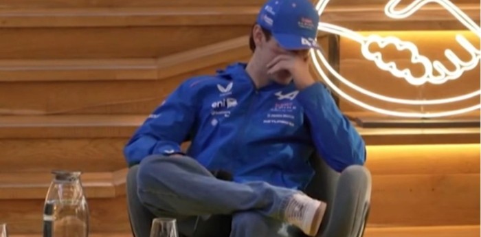 El susto de Franco Colapinto en la conferencia de prensa del Road Show en Buenos Aires