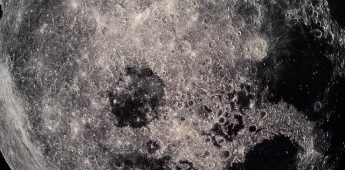 La nueva economía lunar: la carrera global por explotar los recursos de la Luna