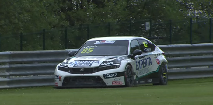 TCR Europeo: Tiago Pernía abandonó en la Carrera 1 en Spa