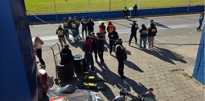 ¡ÚLTIMO MOMENTO! Operativo policial en el Roberto Mouras de La Plata
