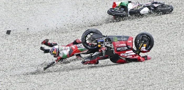MotoGP: el estremecedor relato de Johann Zarco tras su accidente en Barcelona: "Gritaba de dolor"