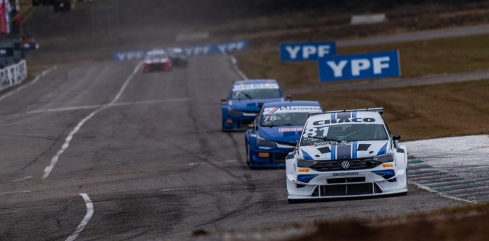 TC2000: Lucas Carabajal sorprendió en Salta en una práctica marcada por el fuerte vuelco de Palau