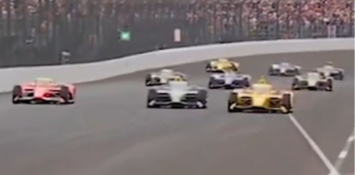 500 Millas de Indianápolis: Palou y Rossi se repartieron la punta en una largada espectacular en la IndyCar