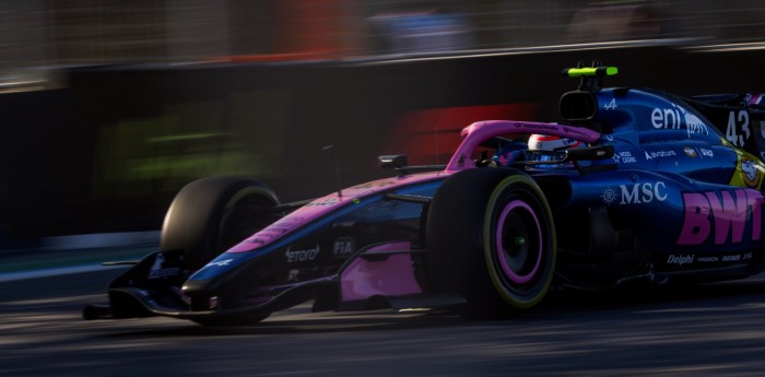 F1: ¡Los valora! El afectuoso abrazo de Colapinto con sus mecánicos luego del gran resultado en Canadá