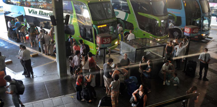 El Gobierno dejará de pagarle a las empresas por pasajes gratuitos de larga distancia para personas con discapacidad