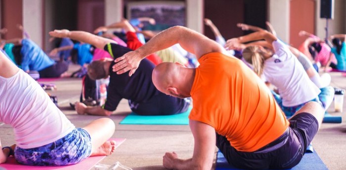 Salud y bienestar: por qué ir al gimnasio una hora no compensa trabajar ocho horas sentados