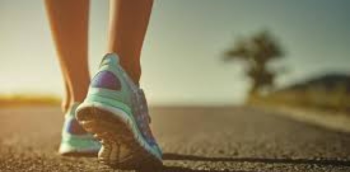 Salud y bienestar: por qué caminar es la medicina definitiva (y gratuita) para el cuerpo y la mente