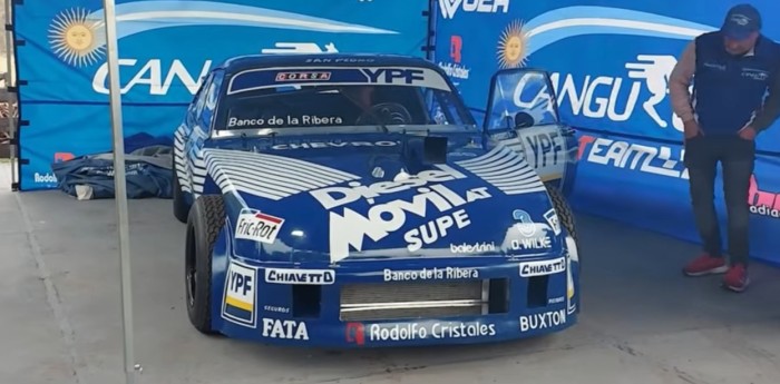 Así se presentó la Chevy restaurada del Pato Morresi, símbolo de la historia del TC