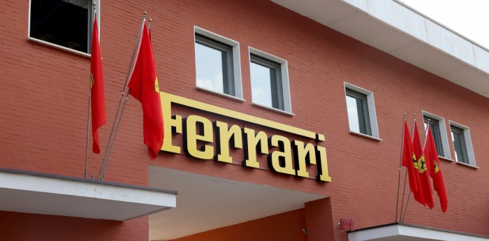 F1: Hamilton ganó en Barcelona y Ferrari amaneció en Maranello con una imagen que sorprendió a los tifosi