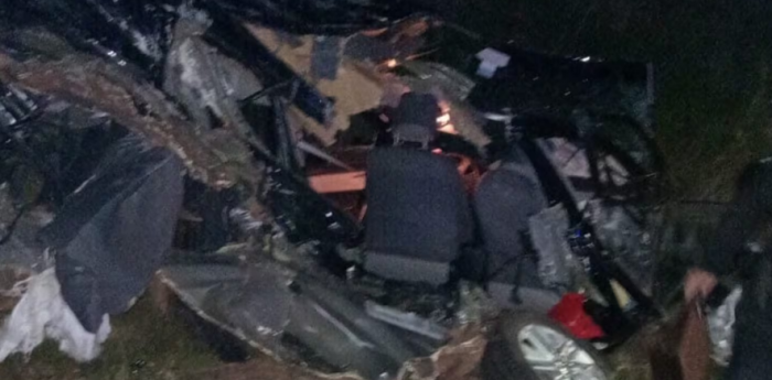 Murió una pareja tras un impactante accidente contra un camión en Misiones