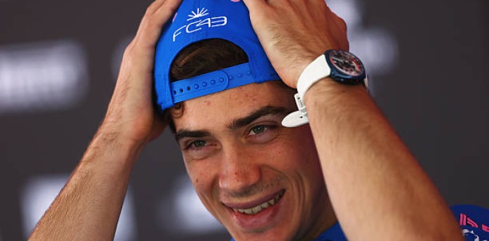 Colapinto picanteó la previa de Argentina-España y María Catarineu mostró el momento