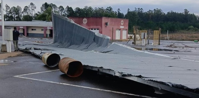 El autódromo de Concordia sufrió importantes daños tras ser azotado por un temporal