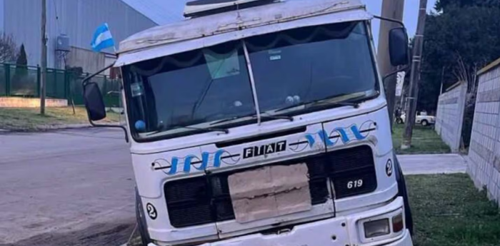 Trágico incidente en Alberti: un hombre murió aplastado por su camión cuando intentaba arreglar una falla mecánica