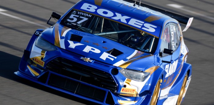 TC2000: Franco Vivian prevaleció en el comienzo de la acción en La Pampa