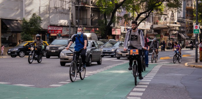 Ciclovías: qué impacto tienen sobre el comercio y el tránsito en las ciudades argentinas