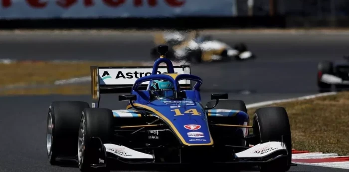 Indy NXT: Un fuerte golpe complicó a De Tullio en la clasificación y deberá largar desde el fondo en Milwaukee