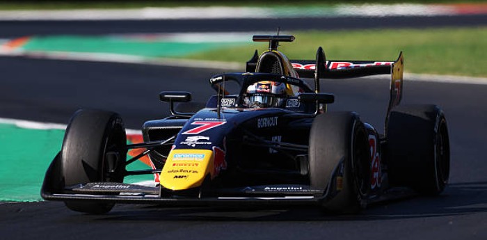 F3: Mattia Colnaghi arrancó entre los protagonistas y fue tercero en Monza