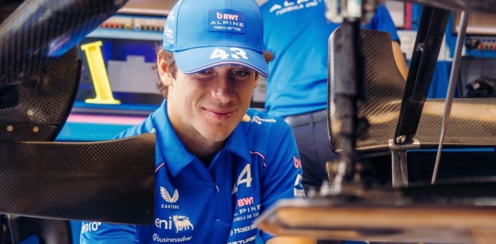 Hola Franco: Colapinto llegó al paddock del Gran Premio de Malasia