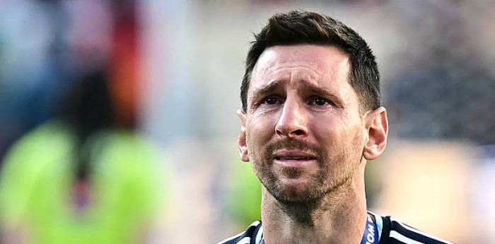 Los pilotos del Turismo Carretera saludan a Messi en el día de su retiro de la Selección