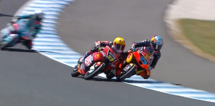 Perrone recibió una sanción tras un toque y deberá cumplirla en la carrera de Moto3 en Australia