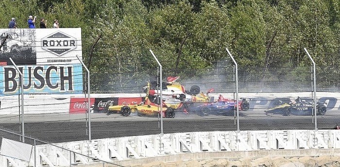 Fuerte accidente en la Indy