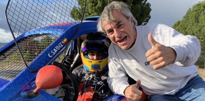 Alonso y Sainz podrían correr juntos el Dakar