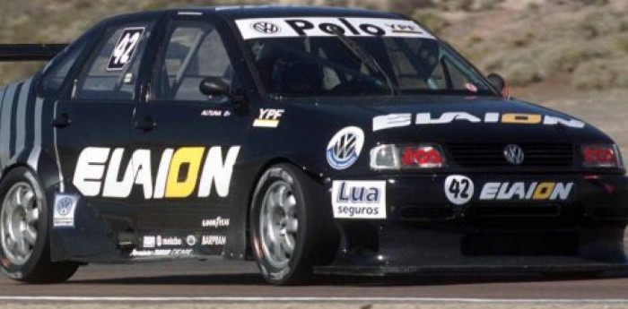 Era piloto de reserva y ganó su primera carrera de TC2000 con 17 años