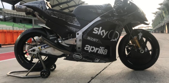 Aprilia presentó su equipo