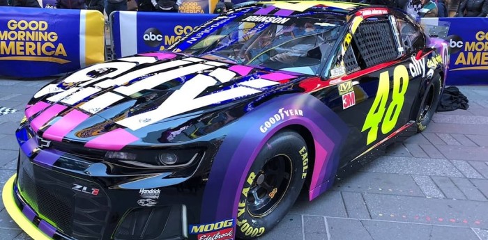 La gran figura del Nascar presentó su diseño en pleno Nueva York