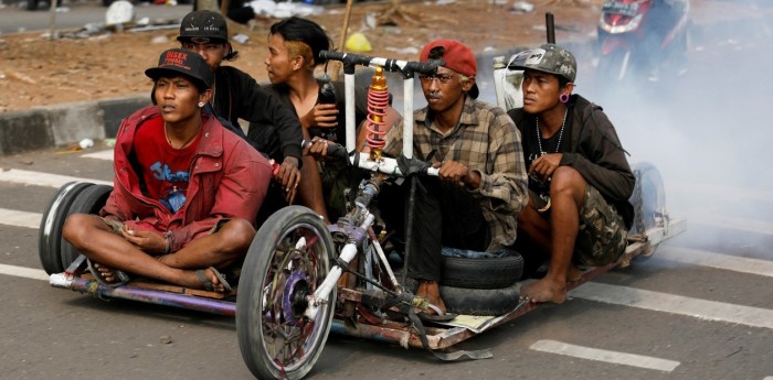 La carrera de Vespa más extrema y rara del mundo 