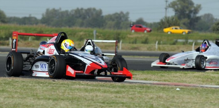 Campeonato FR 2.0: ¿quién alcanzará a Jorge Barrio?