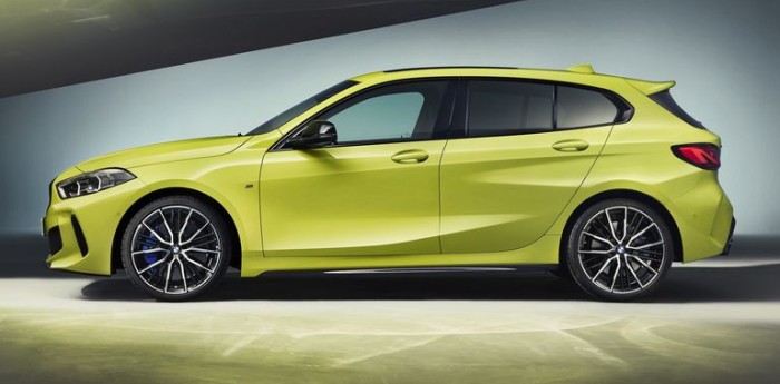 BMW M135i xDrive 2022 un deportivo con sonido artificial