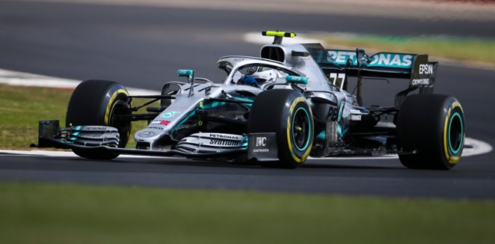 Bottas le ganó la pulseada a Hamilton por sólo 6 milésimas