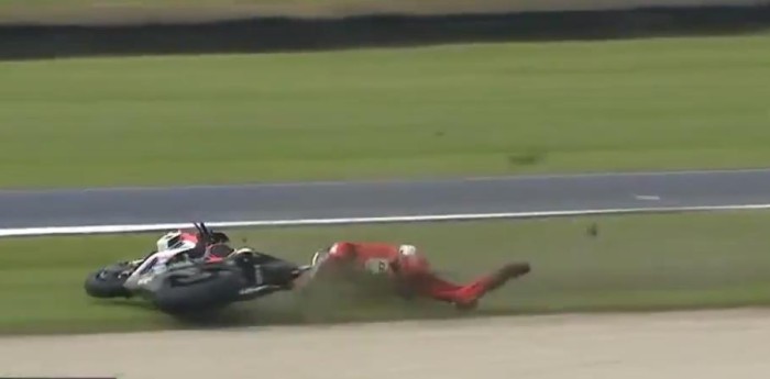 Impactante caída de Lorenzo en Moto GP