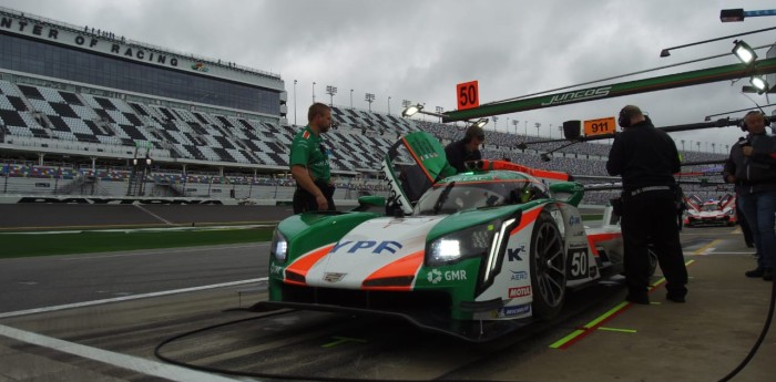 El Cadillac de Canapino terminó 7° en el primer entrenamiento