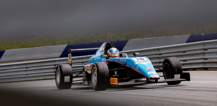 Giorgio Carrara corre en Monza con la FIA F3