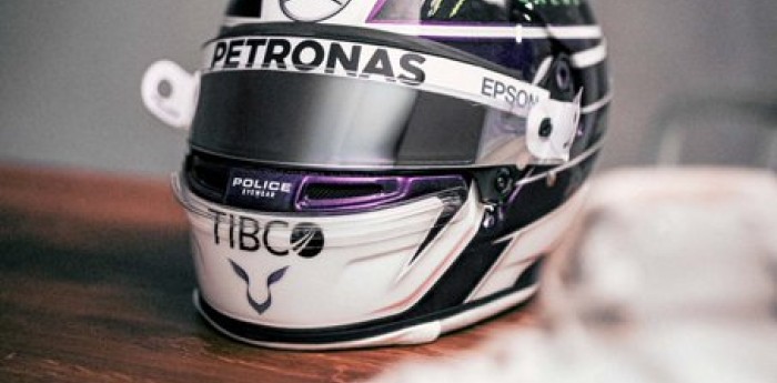 Hamilton sorprendió con los nuevos colores de su casco
