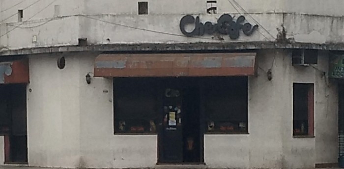 Se remató el "Che Café" un lugar de "tuercas" emblemático de Bs.As.
