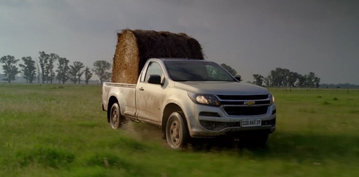 Chevrolet, la grieta del campo y la campaña de la Pick Up S10