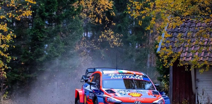 Craig Breen cerró el viernes como líder en Finlandia