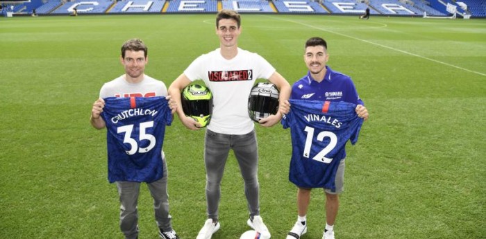 Crutchlow y Viñales visitaron el estadio del Chelsea