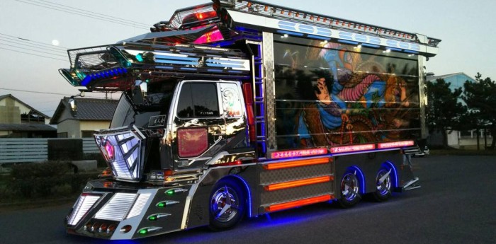 Dekotora: la moda japonesa de tunear camiones