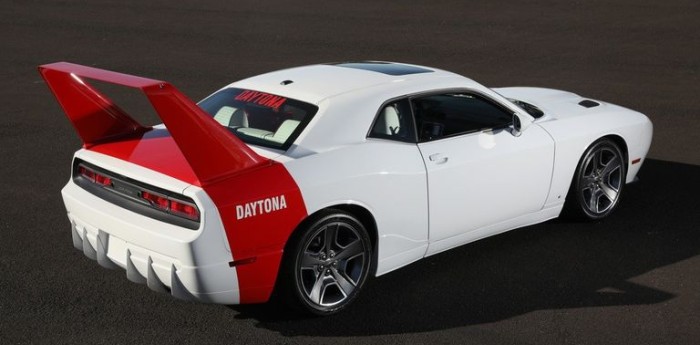 Subastan por Internet un Dodge Challeger Daytona