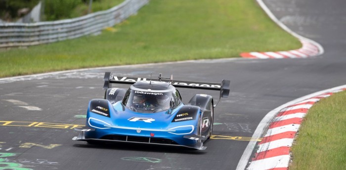 El Volkswagen I.D.R logró un nuevo récord eléctrico en Nürburgring