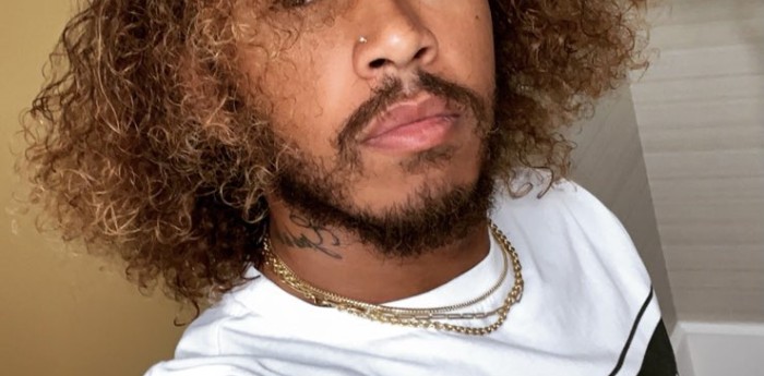 El nuevo look de Lewis Hamilton antes de Imola