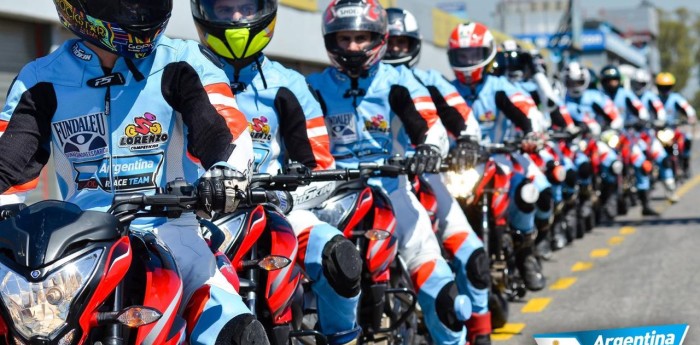 Se presenta la Escuela de Motociclismo en Argentina