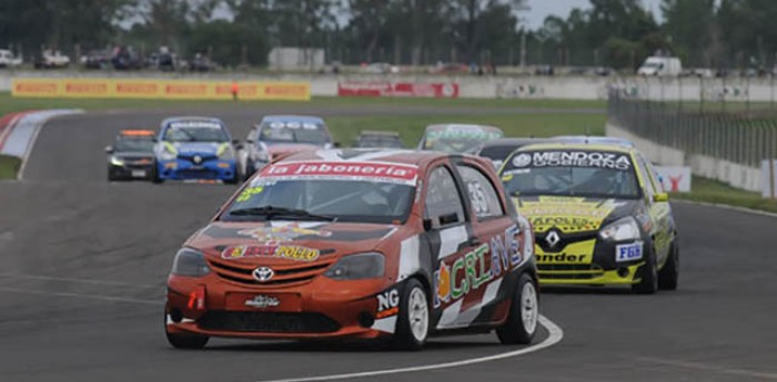 Pelea en los tres campeonatos del Turismo Pista