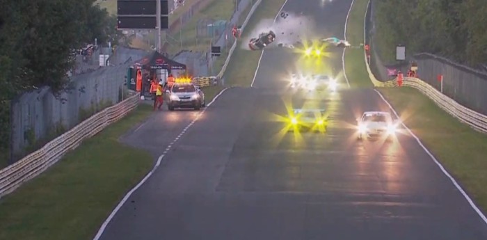 Escalofriante accidente de un argentino en Nürburgring