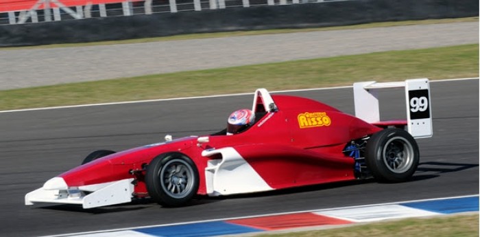 “La Fórmula Renault 2.0 es muy competitiva”